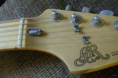 Roland G-202 White Finish